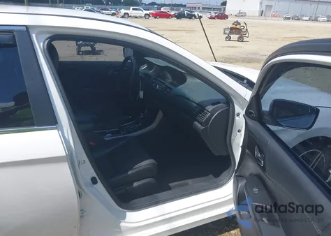 2016 Honda Accord Sport z USA, uszkodzony, nr VIN 1HGCR2F55GA168580